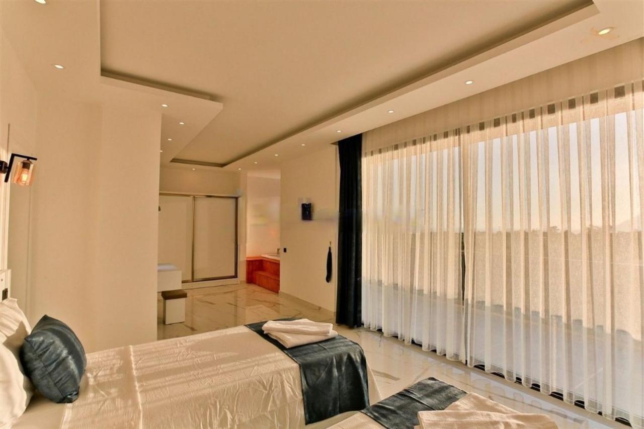 Villa Lycian-Kalkan 3 Bedroom-2 Jakuzzies-Sauna-Turkish Hamam-Huge Private Pool And Lovely Garden Каш Екстериор снимка