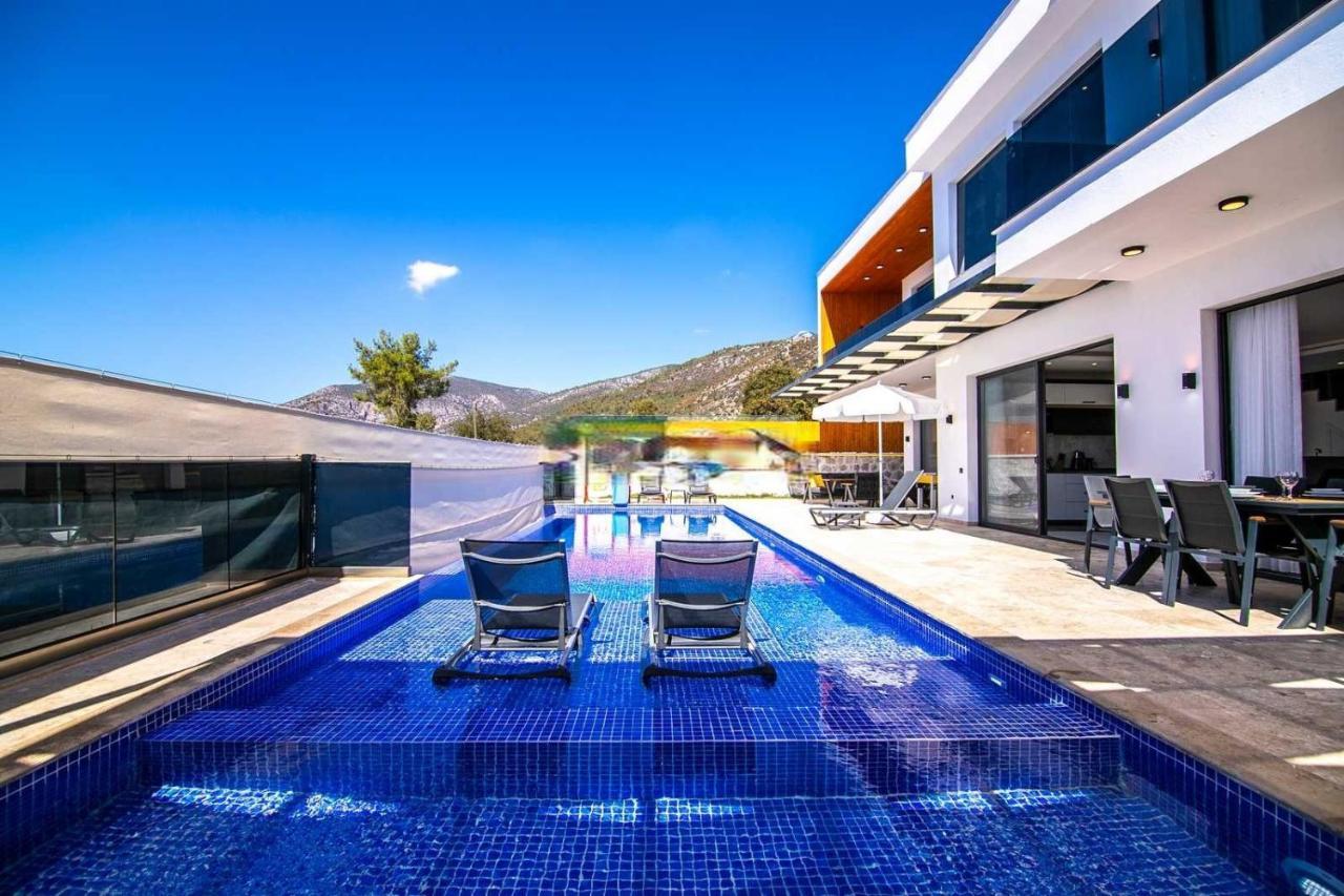 Villa Lycian-Kalkan 3 Bedroom-2 Jakuzzies-Sauna-Turkish Hamam-Huge Private Pool And Lovely Garden Каш Екстериор снимка