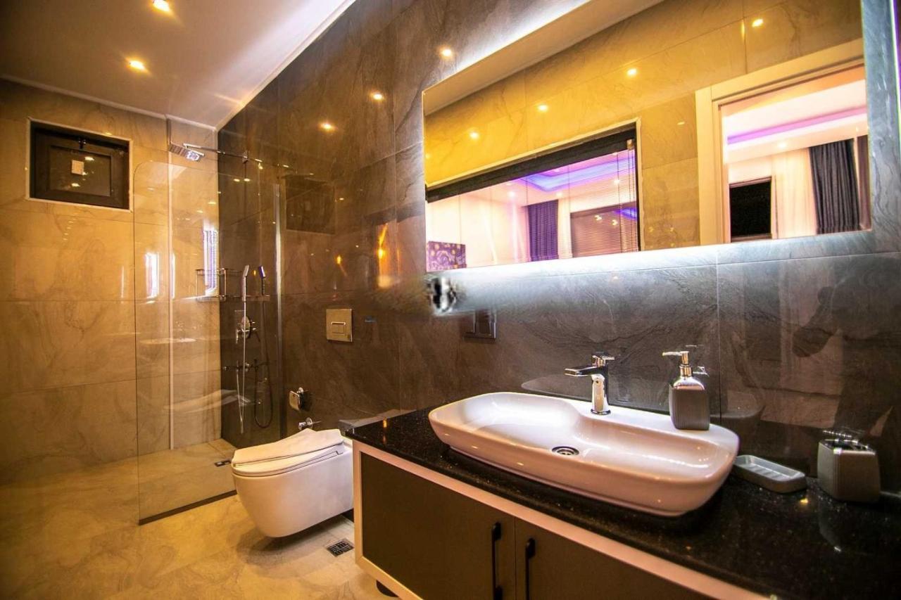 Villa Lycian-Kalkan 3 Bedroom-2 Jakuzzies-Sauna-Turkish Hamam-Huge Private Pool And Lovely Garden Каш Екстериор снимка